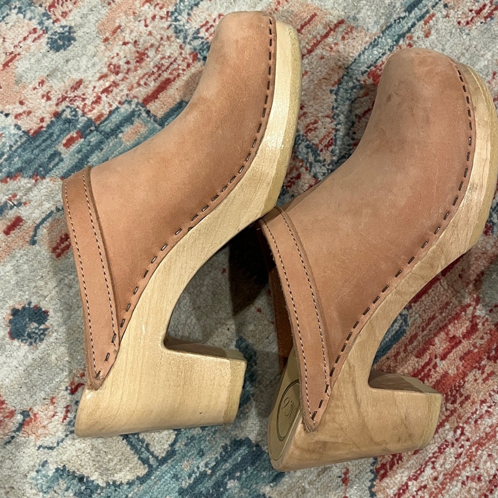 No6 clogs - mid heel and high heel size 38 - reposh lot of 2 - Picture 3 of 5